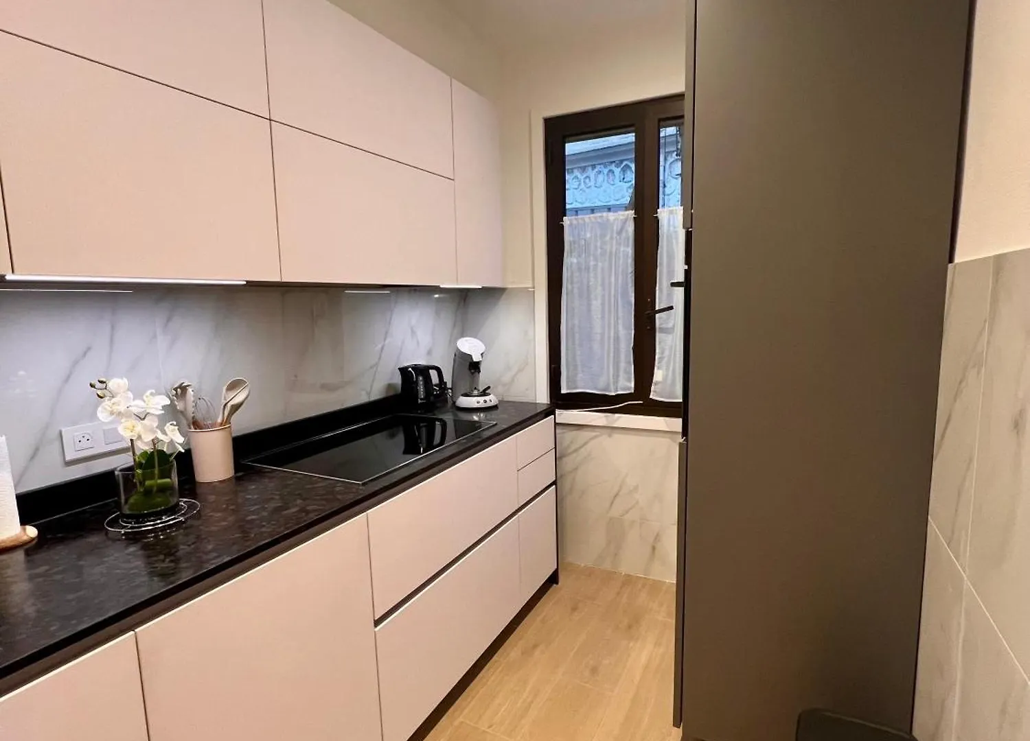 Charmant Appartement Entier Dans Maison Individuelle -2 Chambres - 2 A 4 Personnes - A 200 Metres De Monaco - 4 Minutes Du Casino Et De La Gare Beausoleil Apartmán