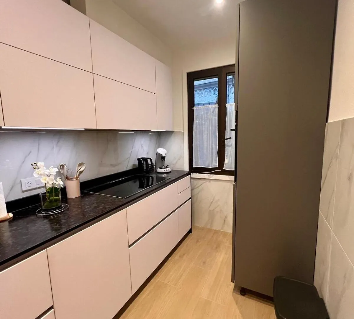 Charmant Appartement Entier Dans Maison Individuelle -2 Chambres - 2 A 4 Personnes - A 200 Metres De Monaco - 4 Minutes Du Casino Et De La Gare Beausoleil