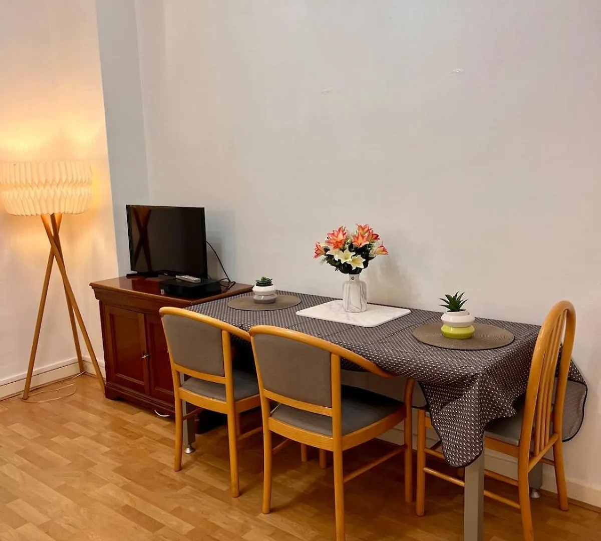 Apartmán Charmant Appartement Entier Dans Maison Individuelle -2 Chambres - 2 A 4 Personnes - A 200 Metres De Monaco - 4 Minutes Du Casino Et De La Gare Beausoleil Francie